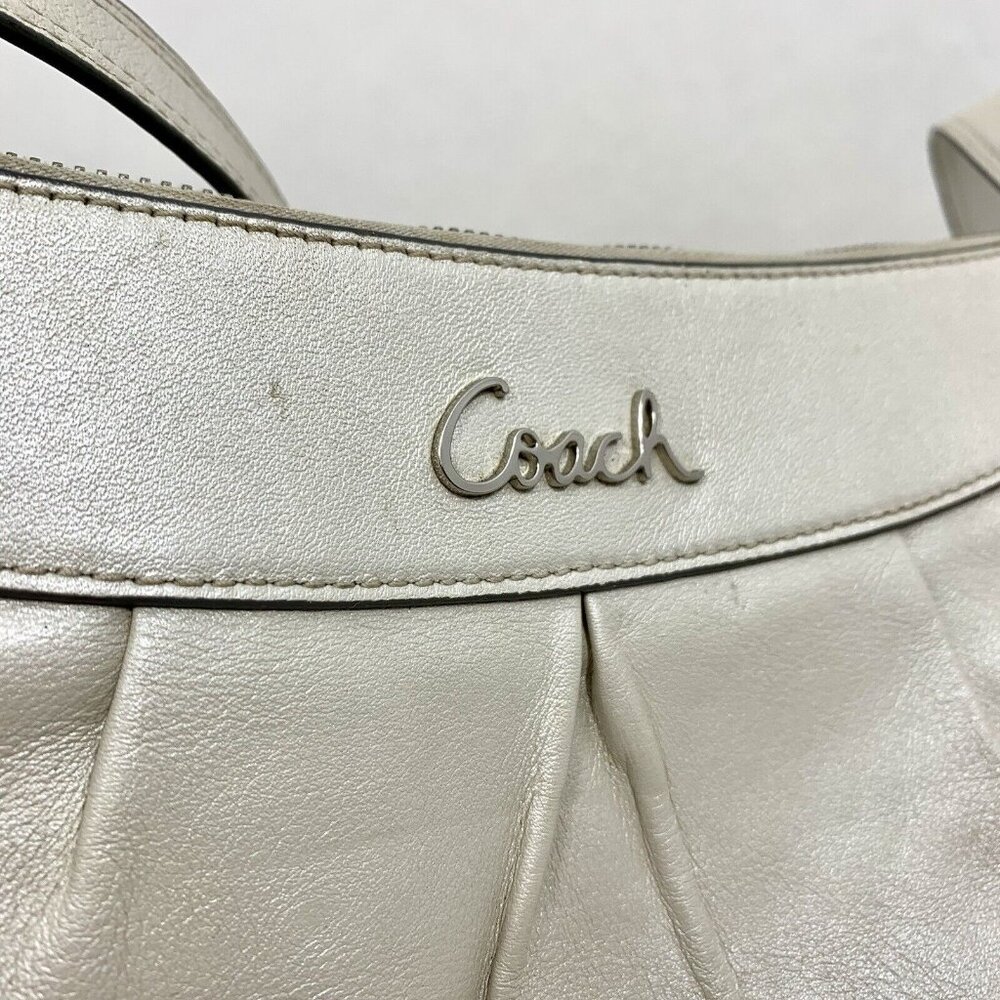 COACH Ashley 2012 Leather SHIMMERY Platinum White Crossbody BUCKLE STRAP F15512 - Picture 4 of 16